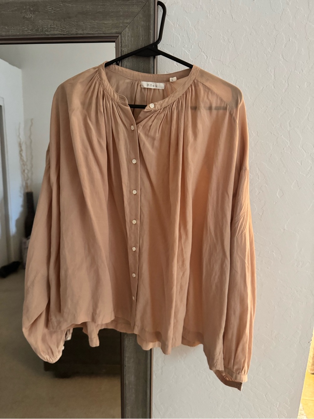 Doen Dusty Blush Button-Front Peasant Top